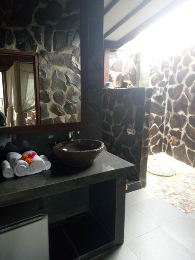 Bintang Munduk Hotel Luaran gambar