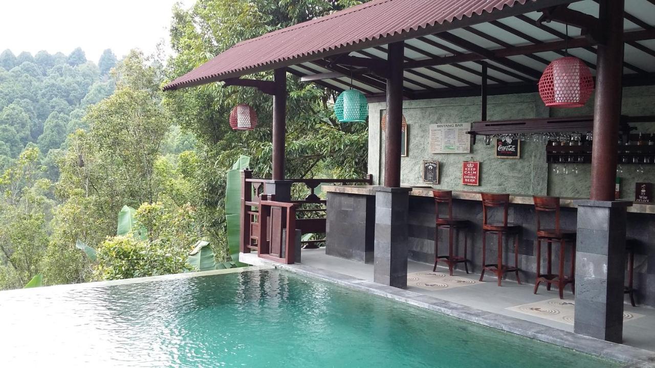 Bintang Munduk Hotel Luaran gambar